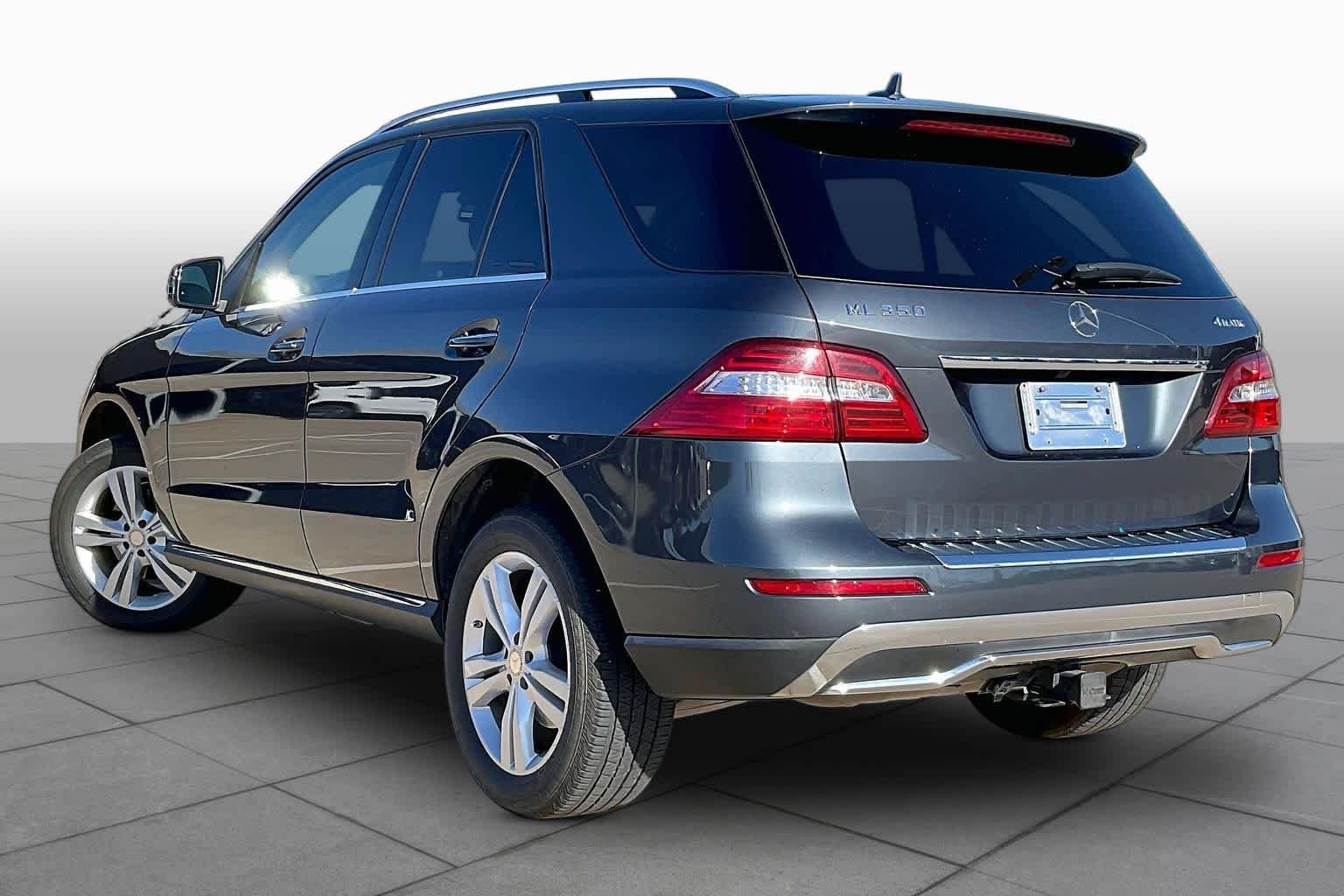 Used 2013 Black Mercedes-Benz ML 350 image 10