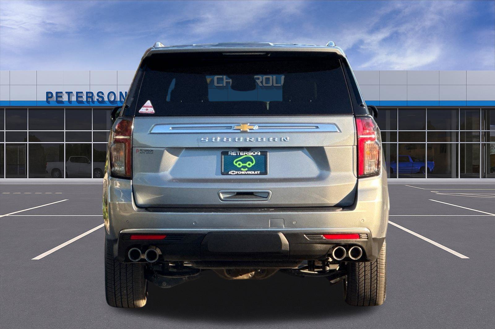 Used 2023 Gray Chevrolet High Country image 5