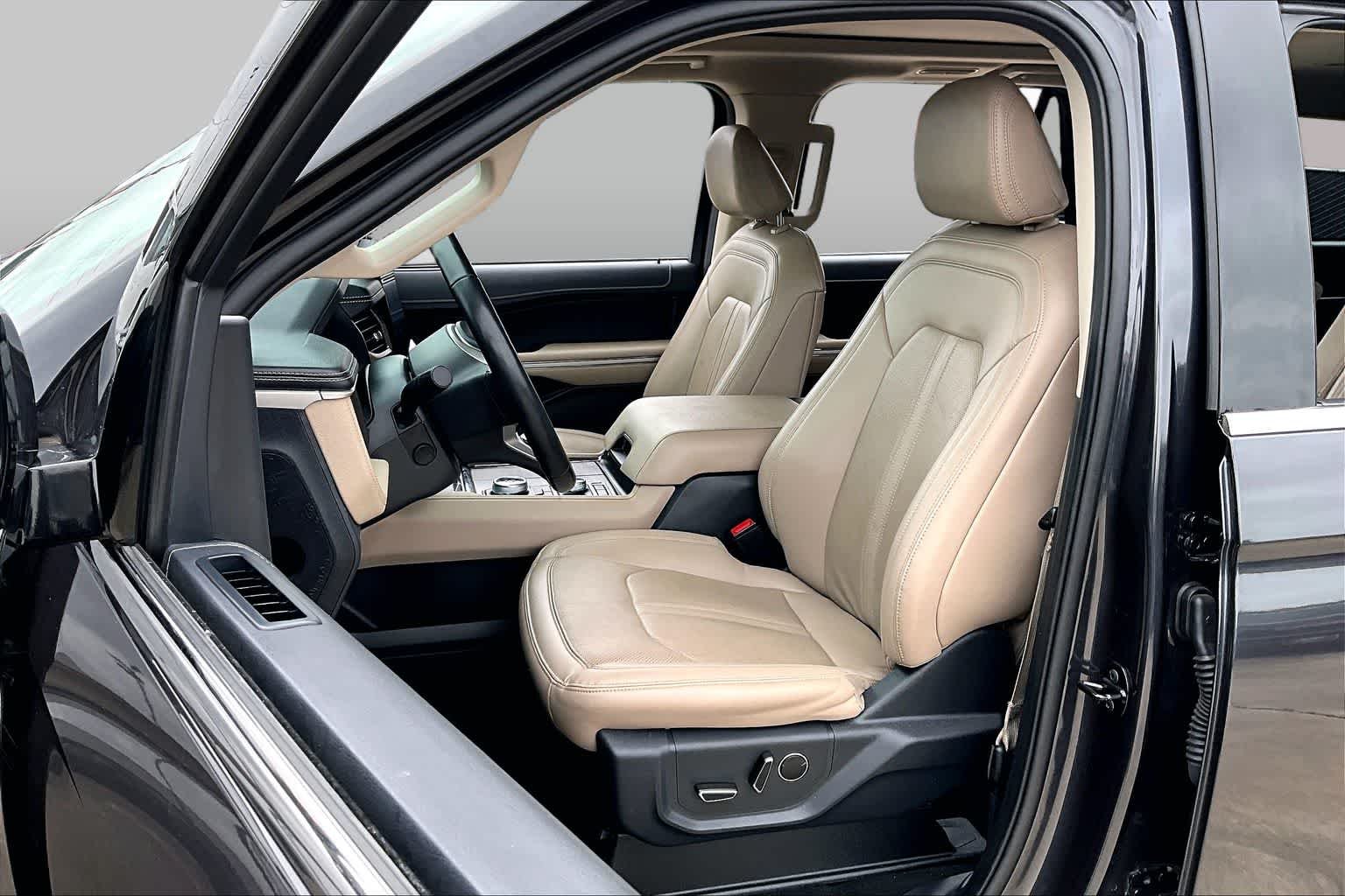 Used 2024 Dark Matter Gray Ford Limited image 8