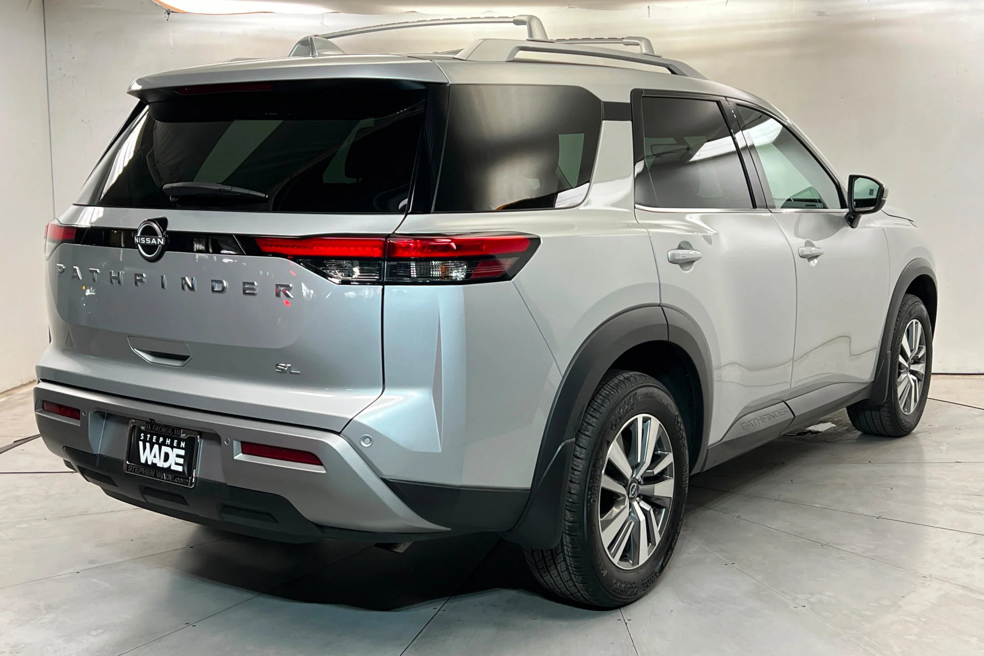 2025 Nissan Pathfinder SL - Photo 5