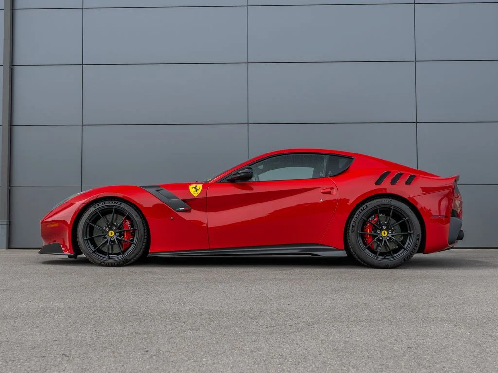 Used 2017 Rosso Corsa Ferrari Base image 10