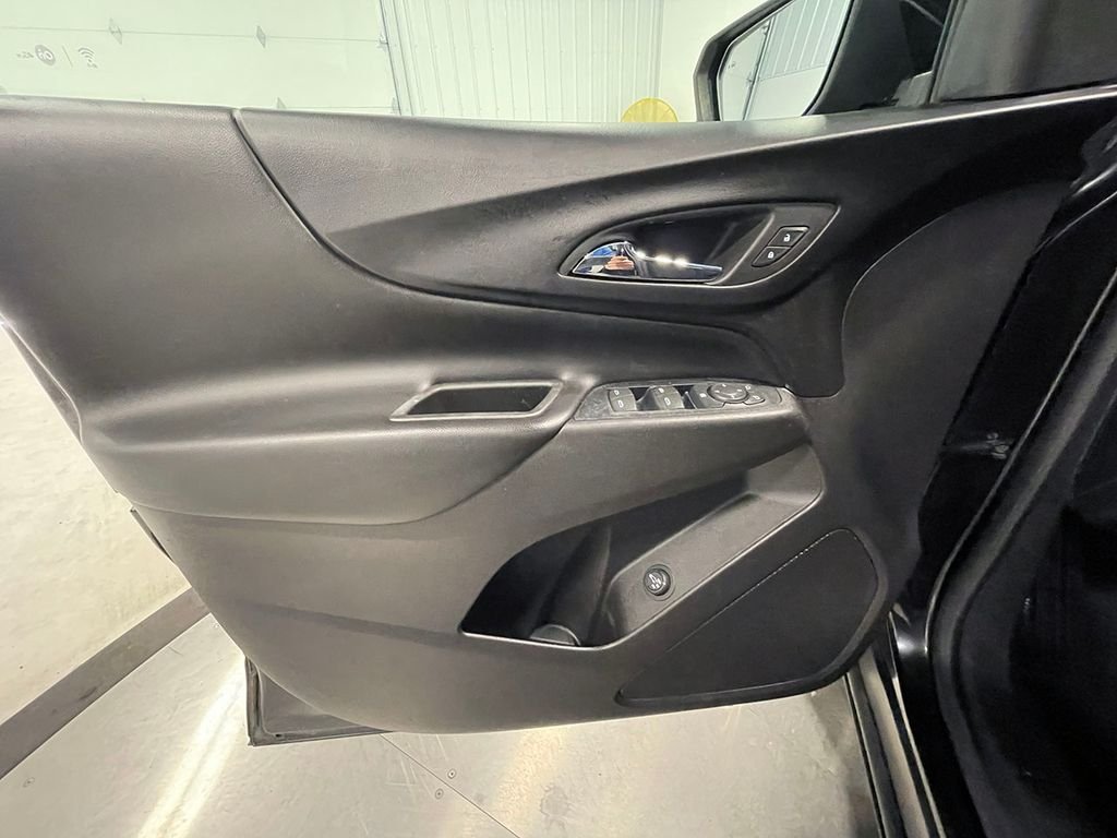 Used 2018 Black Chevrolet LT image 21