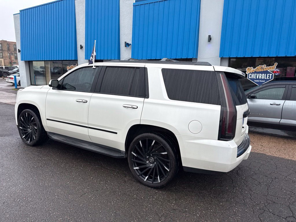 Used 2017 ONYX BLACK GMC Denali image 14
