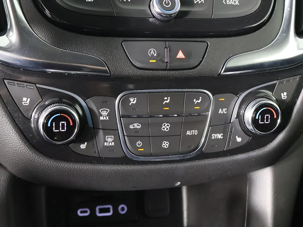Used 2022 Black Chevrolet Premier image 41