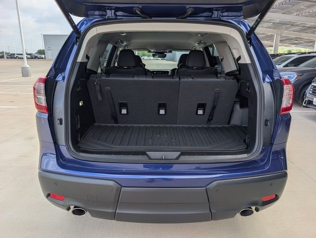 New 2026 SAPPHIRE BLUE PEARL Subaru Premium 7-Passenger image 21