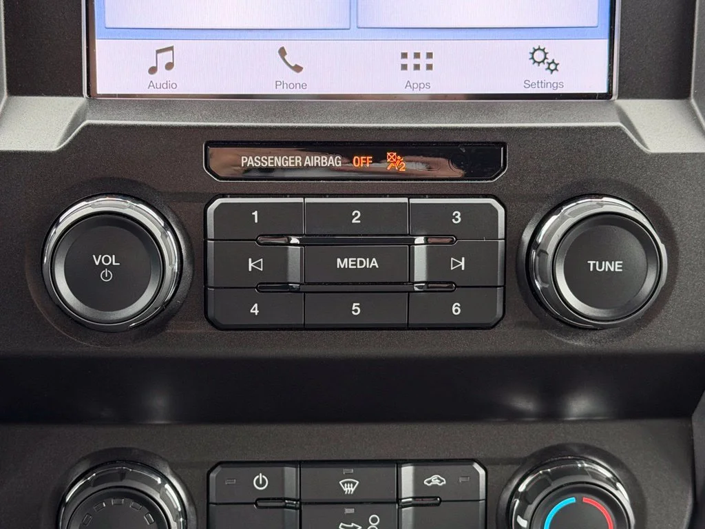 Used 2019 Gray Ford XLT image 13