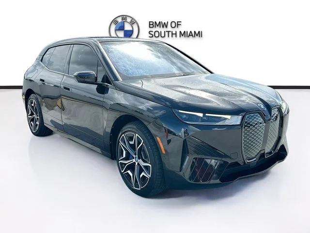 2024 BMW iX xDrive50's photo
