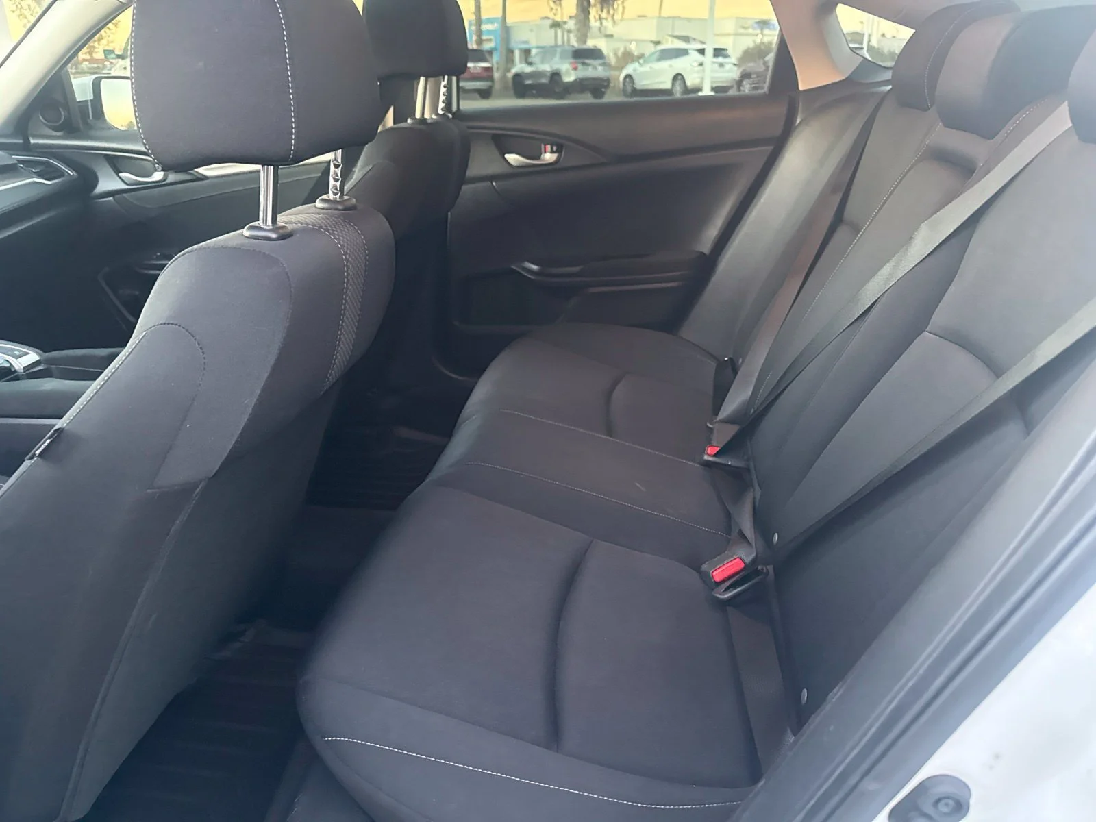 Used 2019 White Honda EX image 22