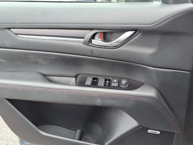 Used 2025 Gray Mazda 2.5 S Carbon Edition image 8