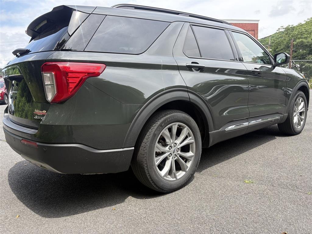 Used 2021 Forged Green Ford XLT image 3