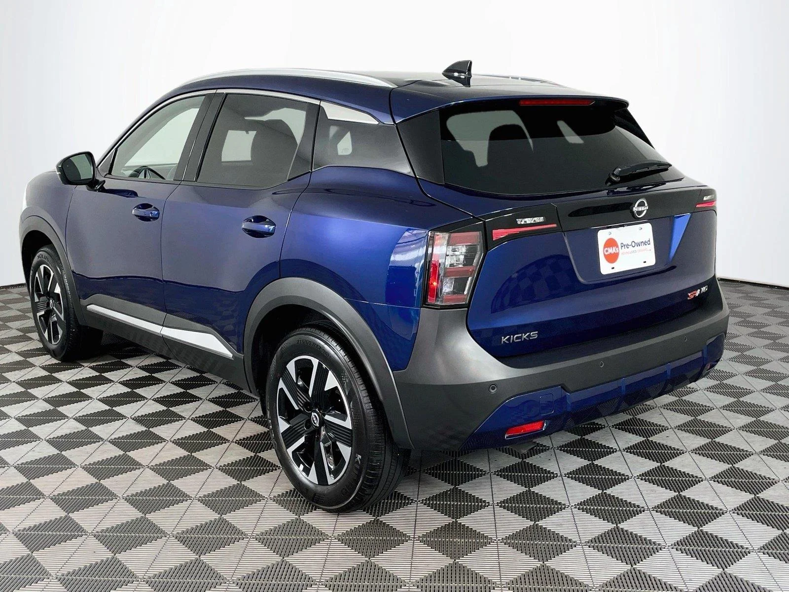 Used 2026 Deep Blue Pearl Nissan SR image 6