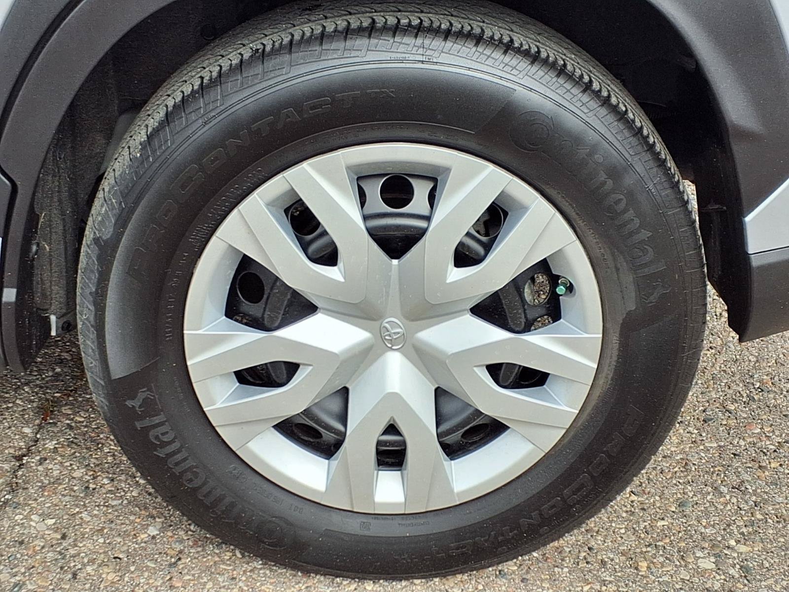 Used 2024 Sonic Silver Toyota L image 23