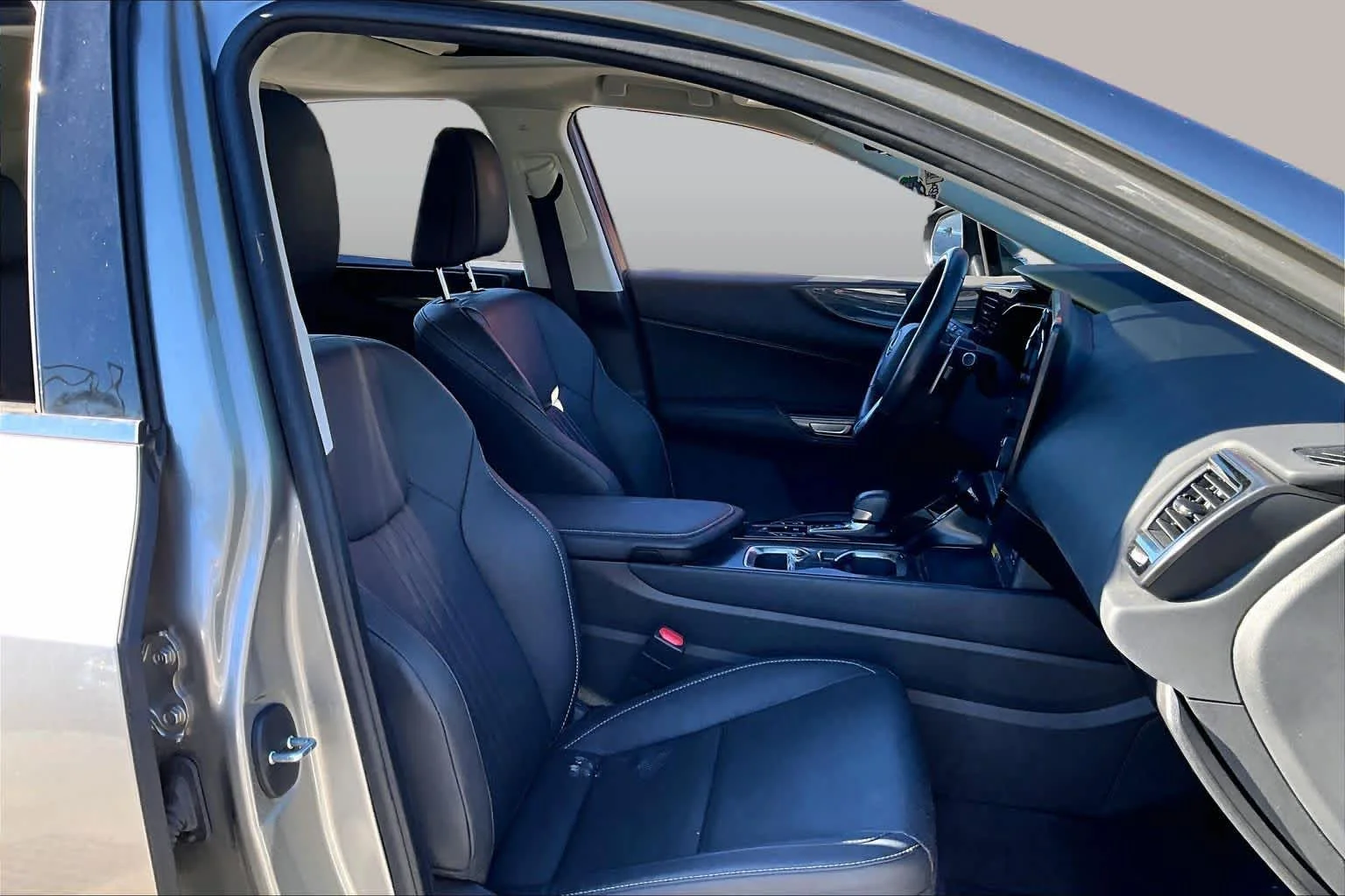 Certified Used 2024 Atomic Silver Lexus Premium image 9