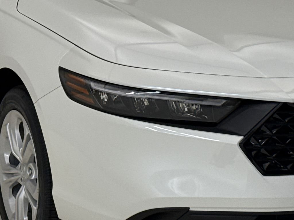 New 2026 Platinum White Pearl Honda LX image 5