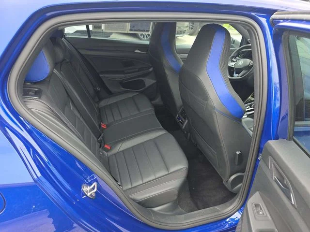 Used 2024 Blue Volkswagen 2.0T image 7