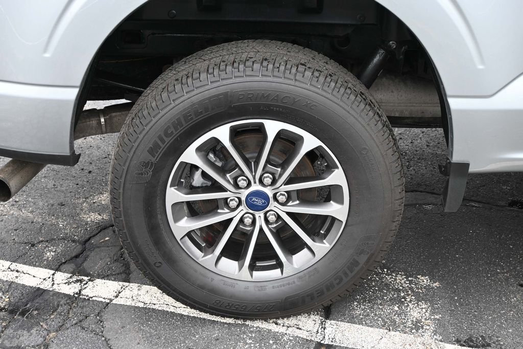 Used 2024 Silver Ford XLT image 17