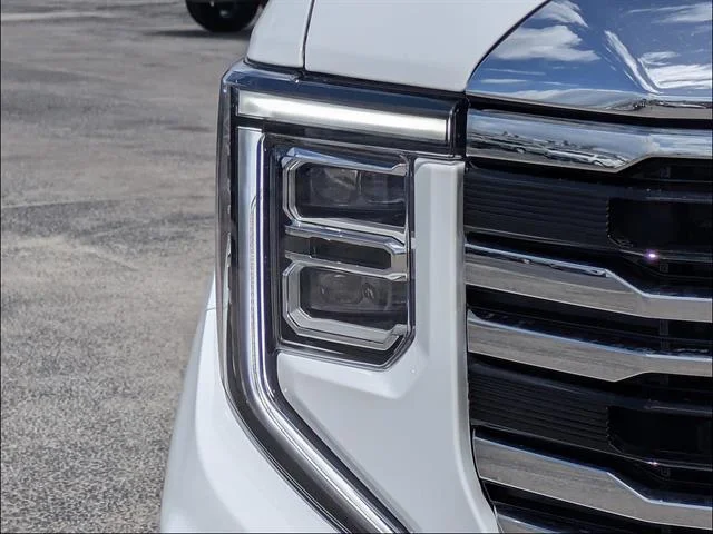 2026 GMC Sierra 1500 SLT - Photo 11