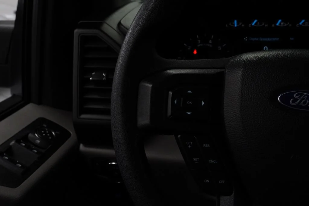 Used 2020 Gray Ford XL image 19