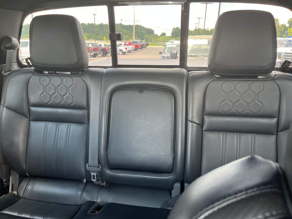 Used 2022 Gray Nissan PRO-X image 14