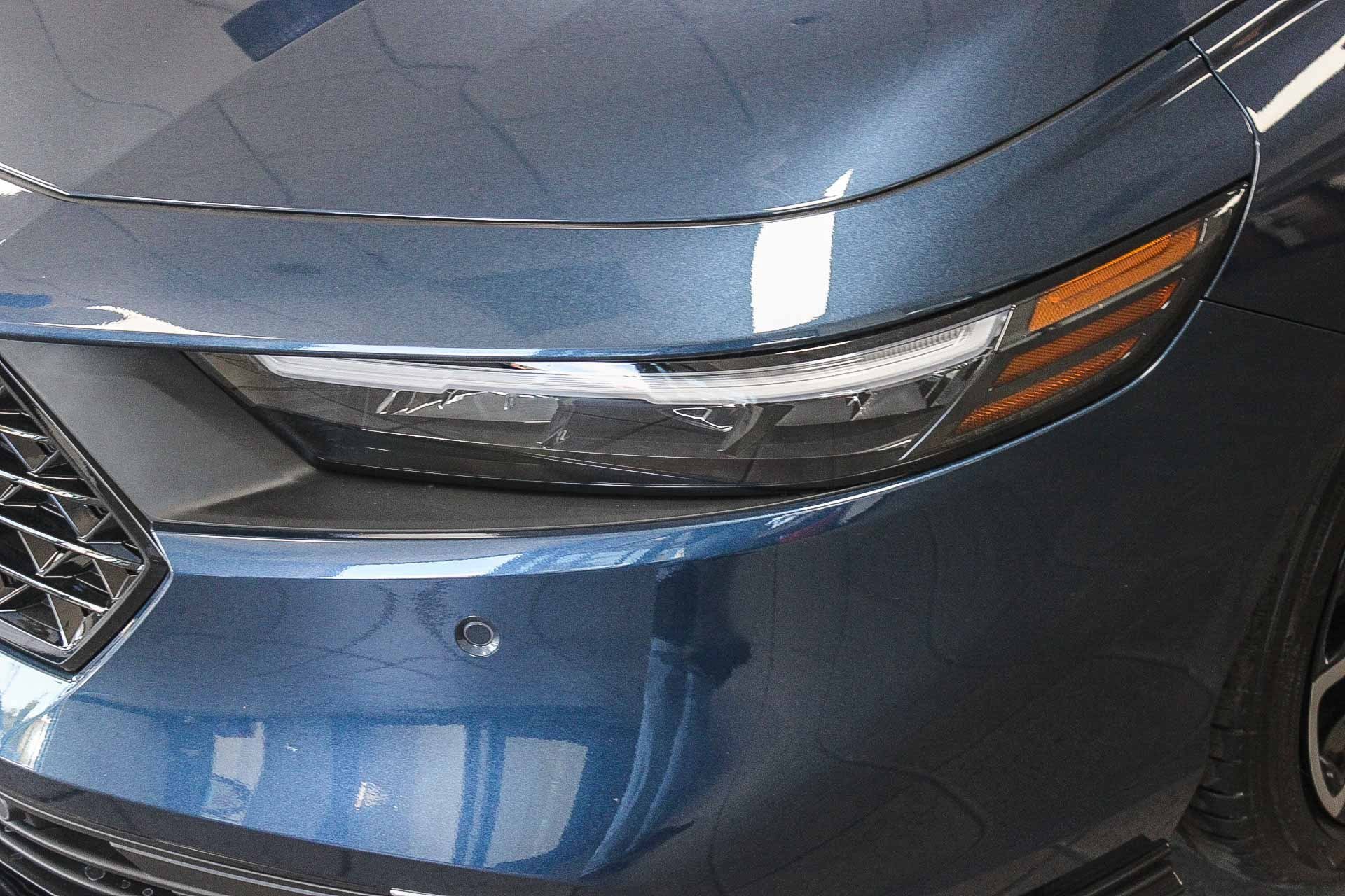 New 2026 Canyon River Blue Metallic Honda Touring image 4