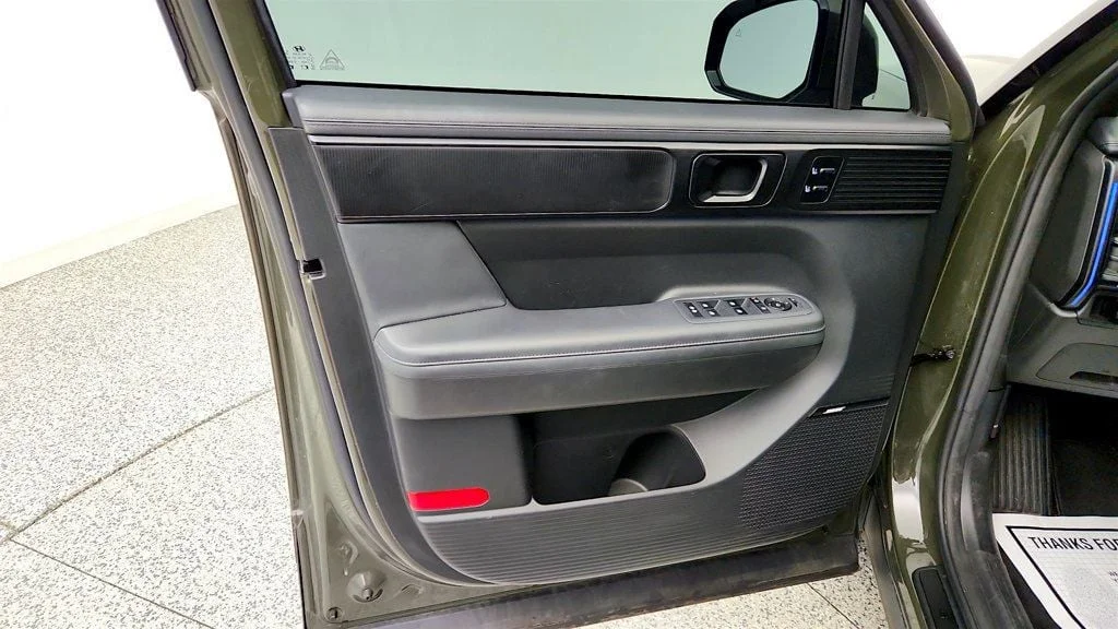 Used 2024 Rockwood Green Hyundai Calligraphy AWD image 11
