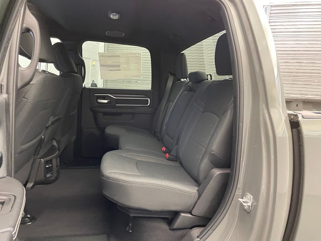 New 2026 Ceramic Gray Clear-Coat Exterior Paint RAM Big Horn SRW image 20