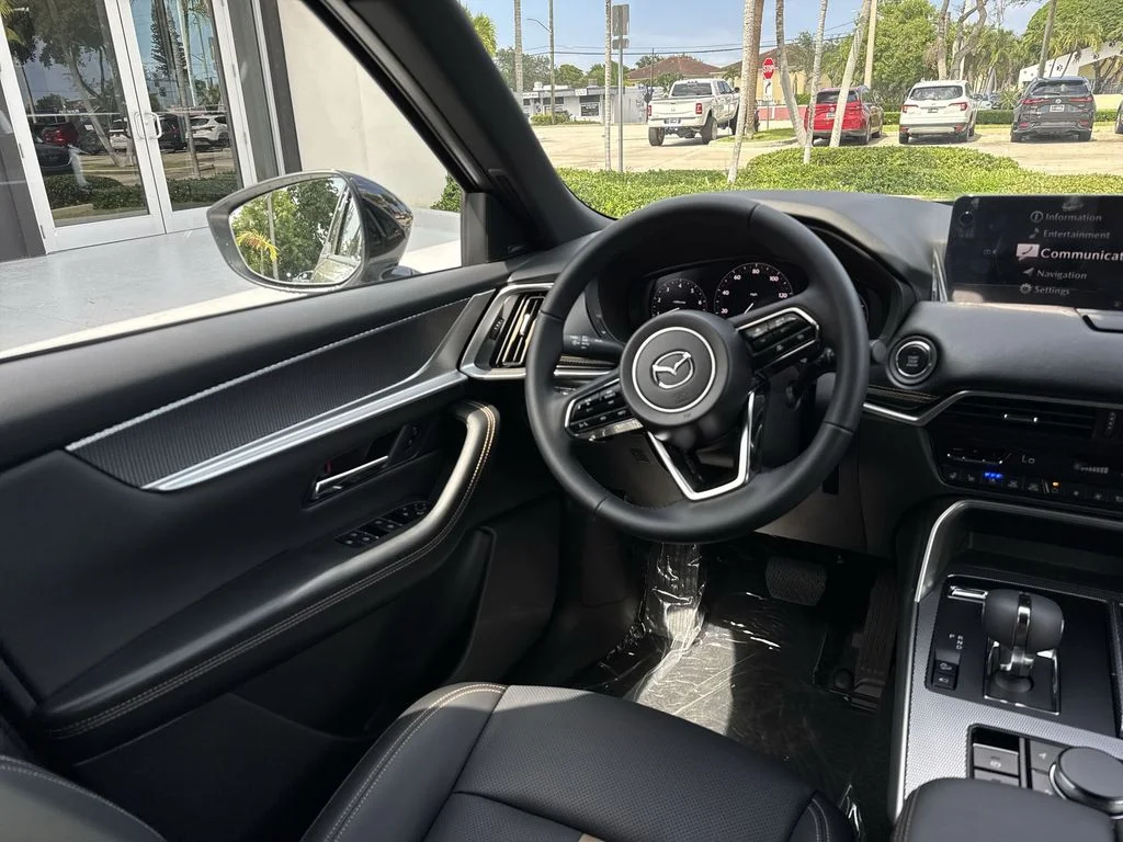 New 2026 Platinum Mazda 3.3 Turbo S Premium Sport AWD image 21