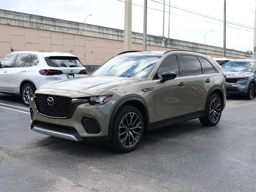 2025 Mazda CX-70