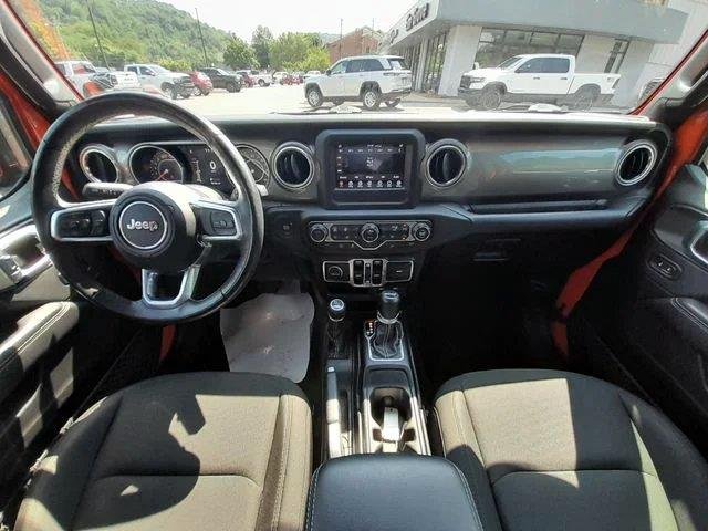 Used 2018  JEEP  image 42