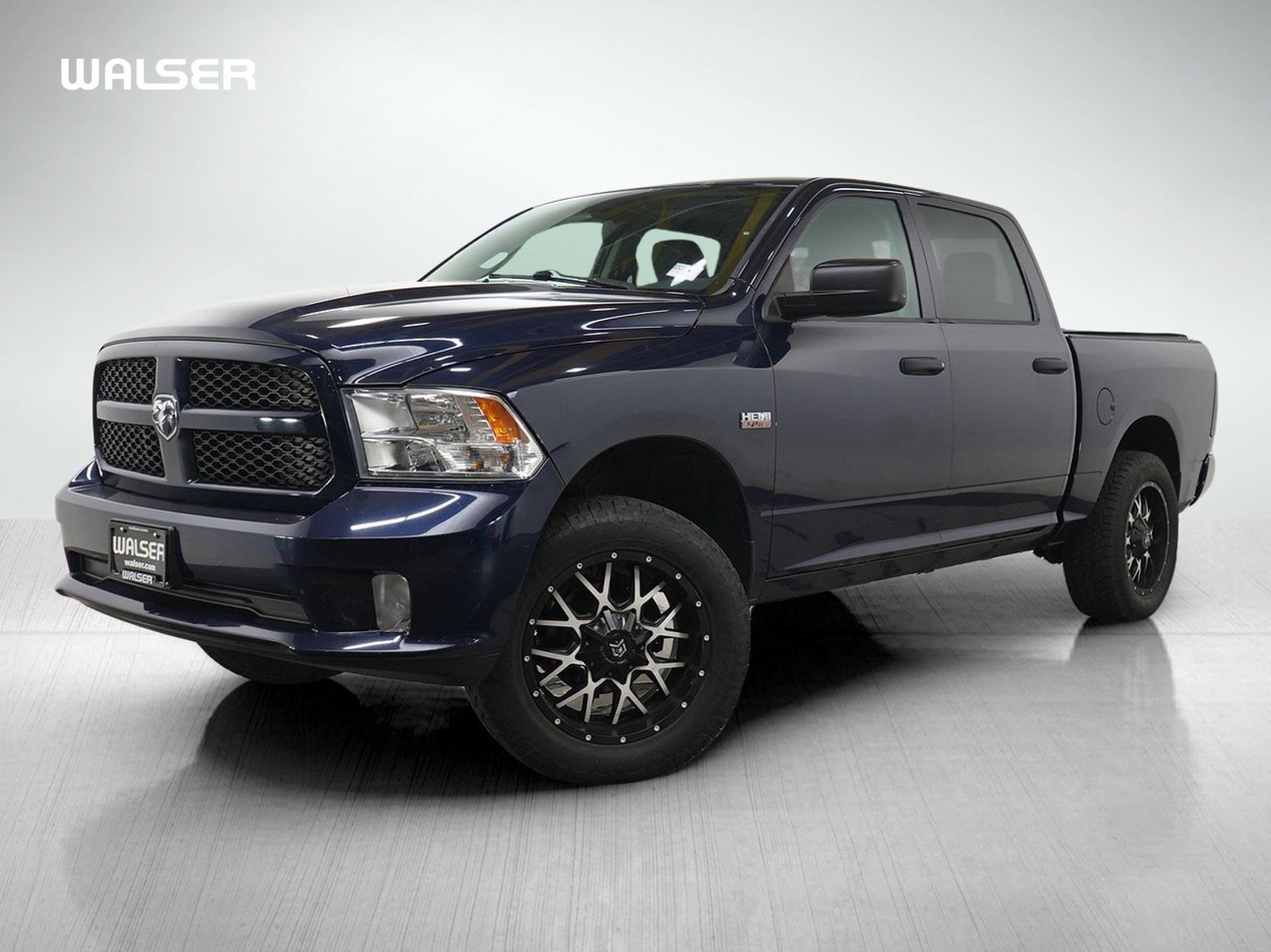 2014 RAM 1500 Express 4x4 Crew Cab's photo