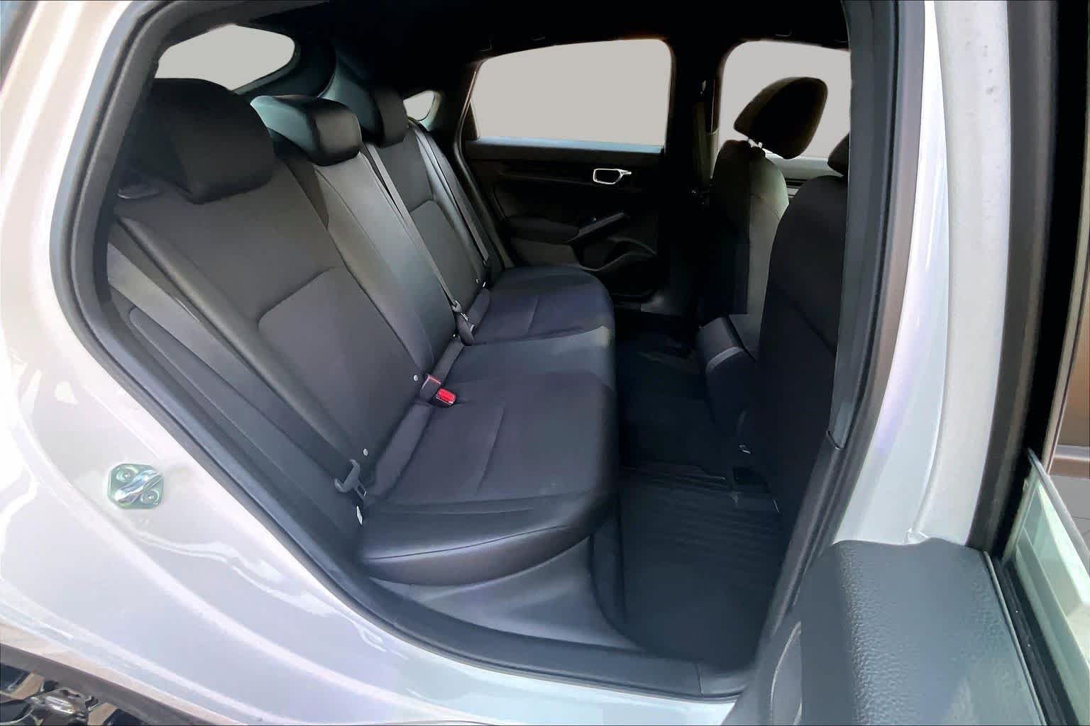 Used 2026 Platinum White Pearl Honda Sport image 18