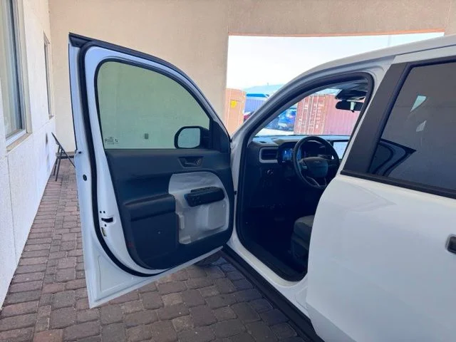 Certified Used 2025 Oxford White Ford XLT image 10