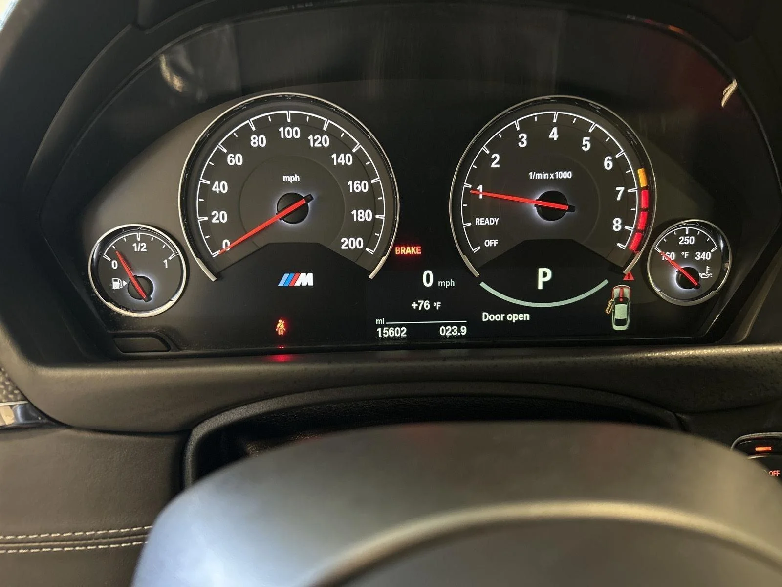 Used 2015 Moonstone Metallic BMW 2dr Cpe image 16