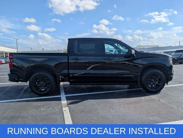 Used 2025 Black Chevrolet High Country image 7