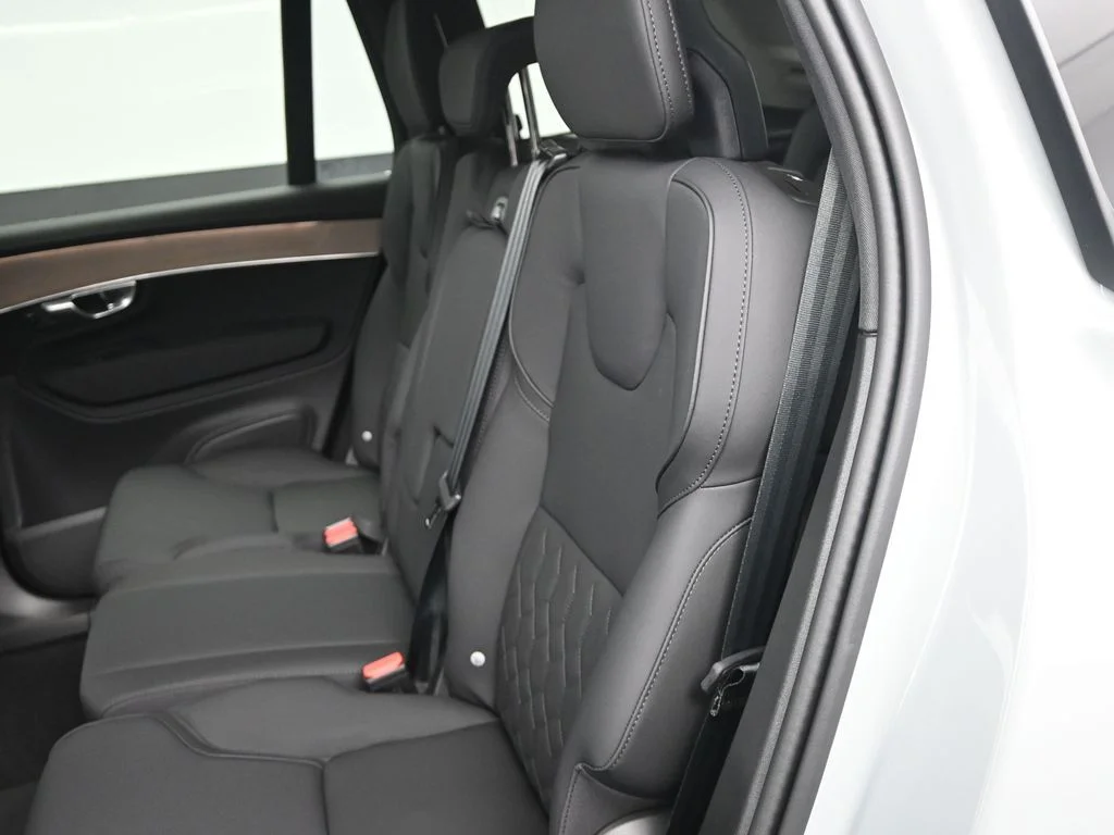 New 2026 Vapour Grey Volvo Core image 14