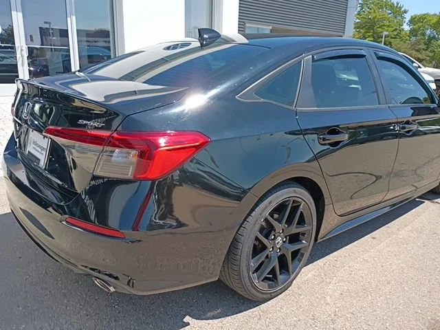 Used 2022  Honda Sport image 8