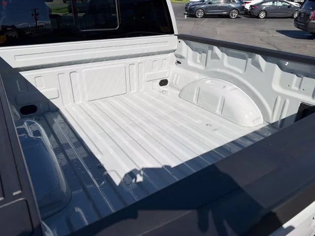 New 2026 Avalanche Ford XLT image 42