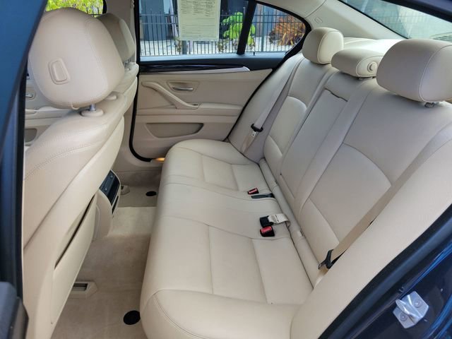 Used 2014 Black BMW 535i xDrive image 19