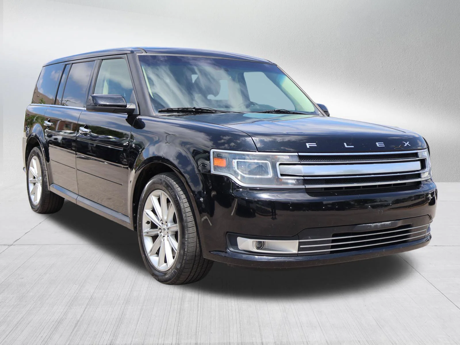 2018 Ford Flex Limited AWD's photo
