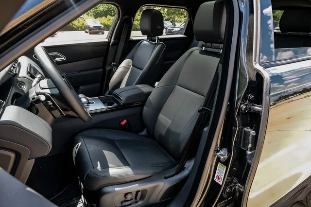 Certified Used 2025 Black Land Rover Dynamic SE image 36