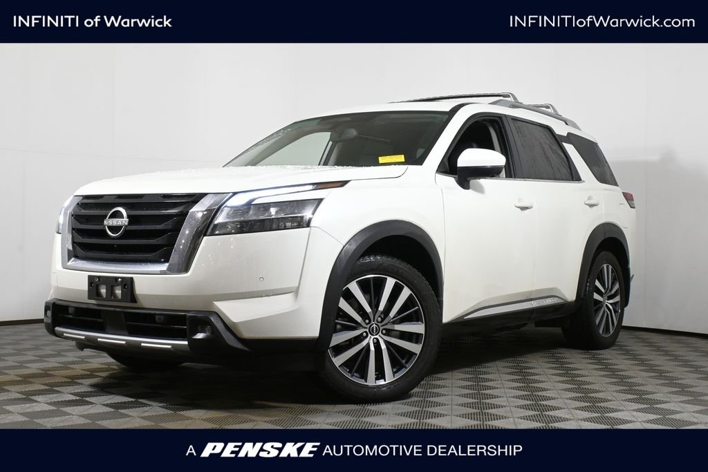2022 Nissan Pathfinder Platinum