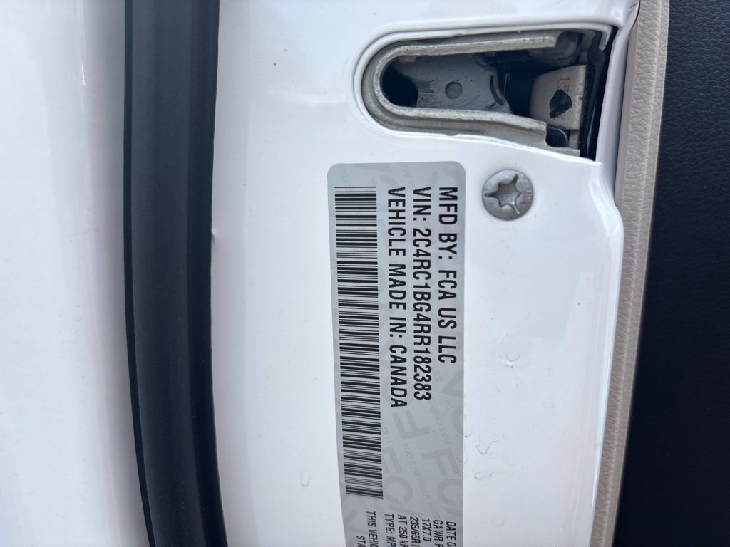 Used 2024 White Chrysler Touring L image 11
