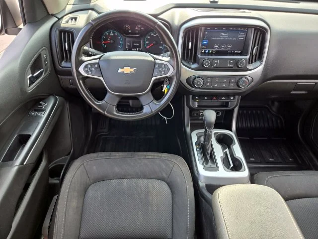 Used 2022 White Chevrolet LT image 13