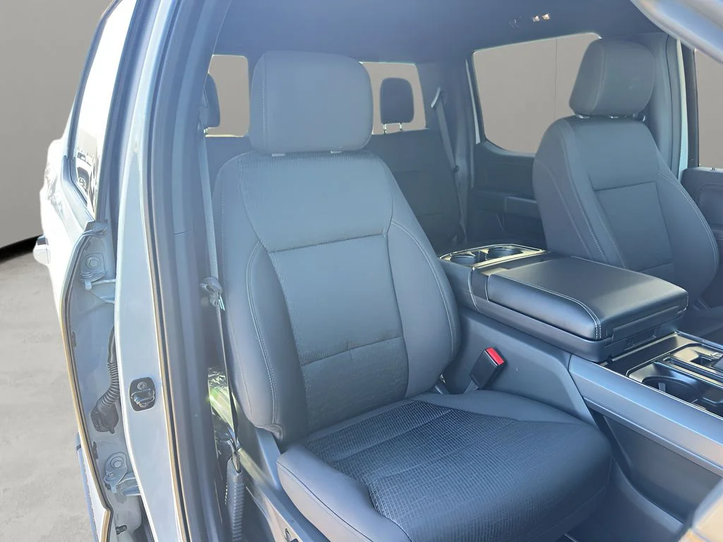 New 2026 Avalanche Ford XLT image 30