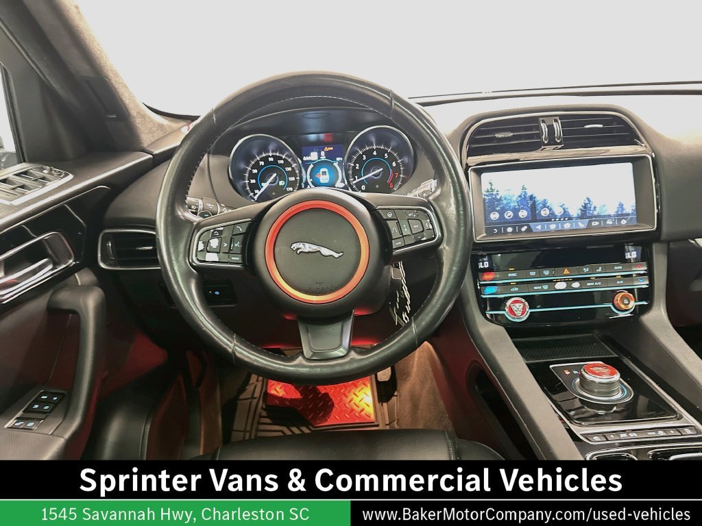 2020 Jaguar F-Pace Premium - Photo 23