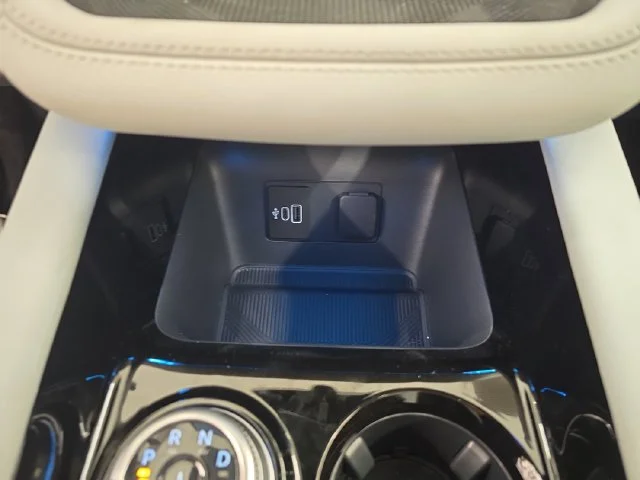 New 2026 Agate Black Metallic Ford Platinum™ image 35