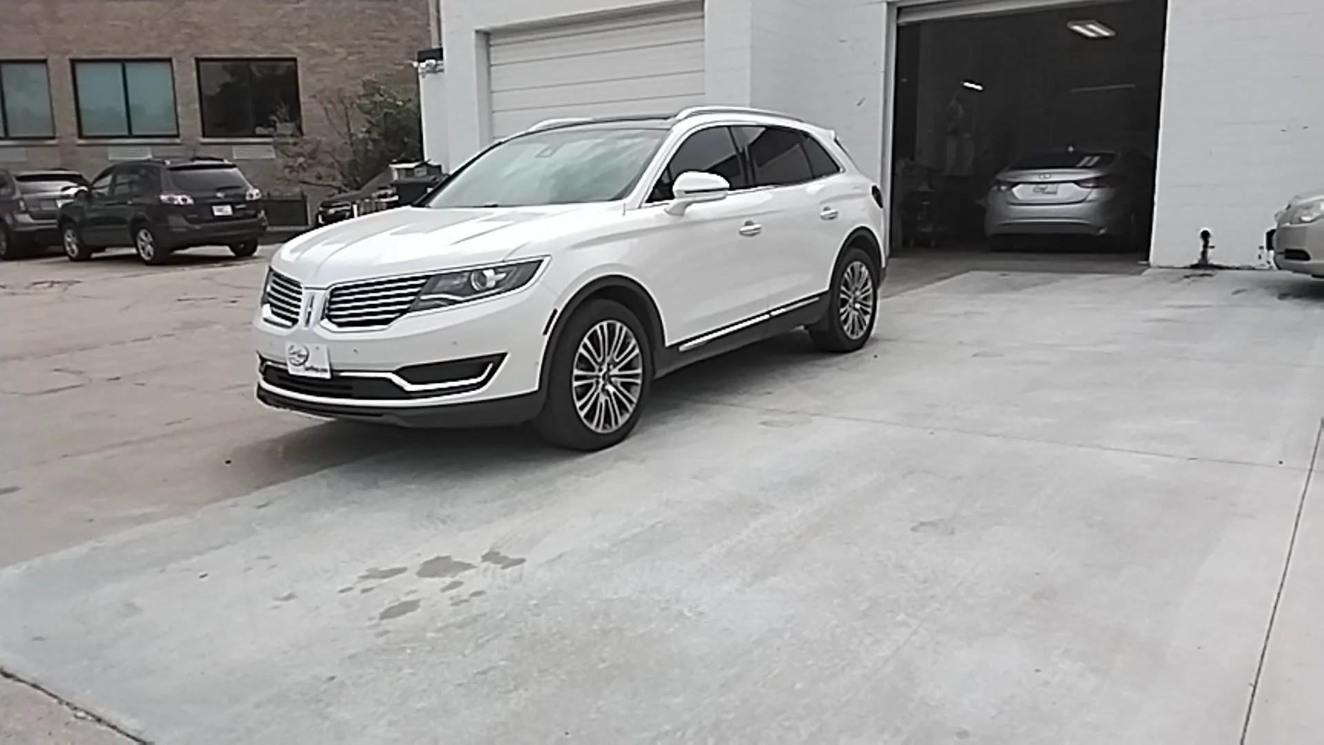 2016 Lincoln MKX Reserve AWD's photo