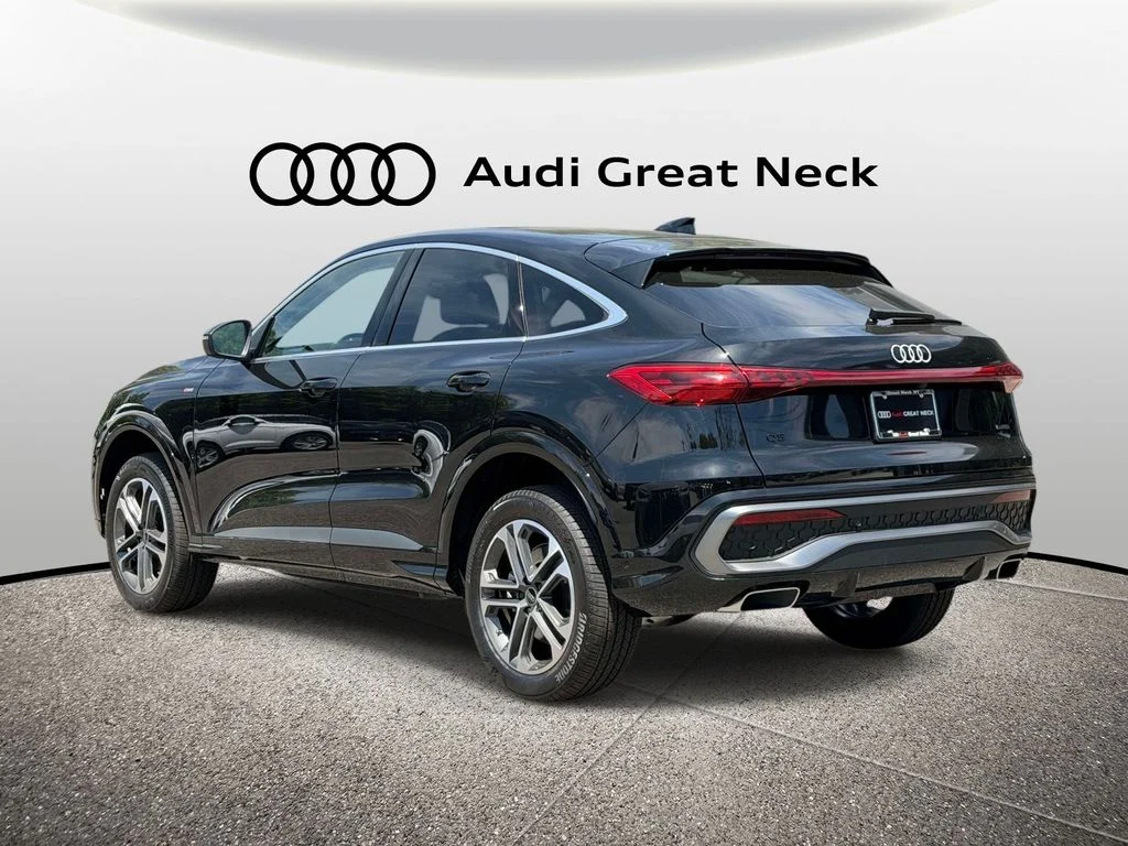 New 2026 Black Audi 2.0T Premium image 7