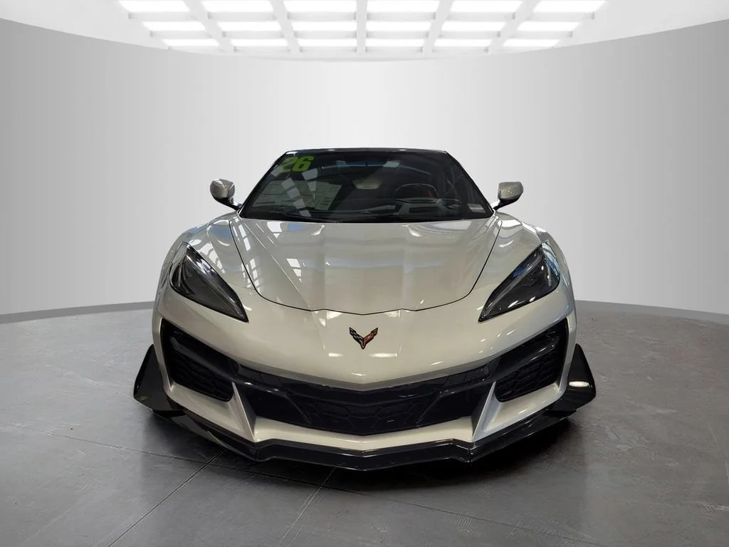 New 2026 Blade Silver Metallic Chevrolet 3LZ image 2