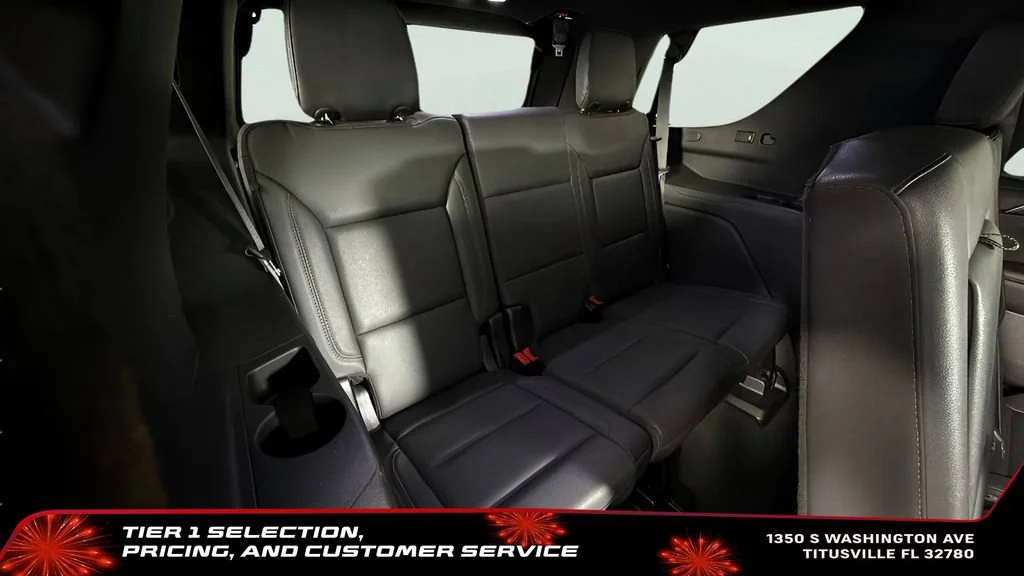 Used 2022 Iridescent Pearl Tricoat Chevrolet Z71 image 30